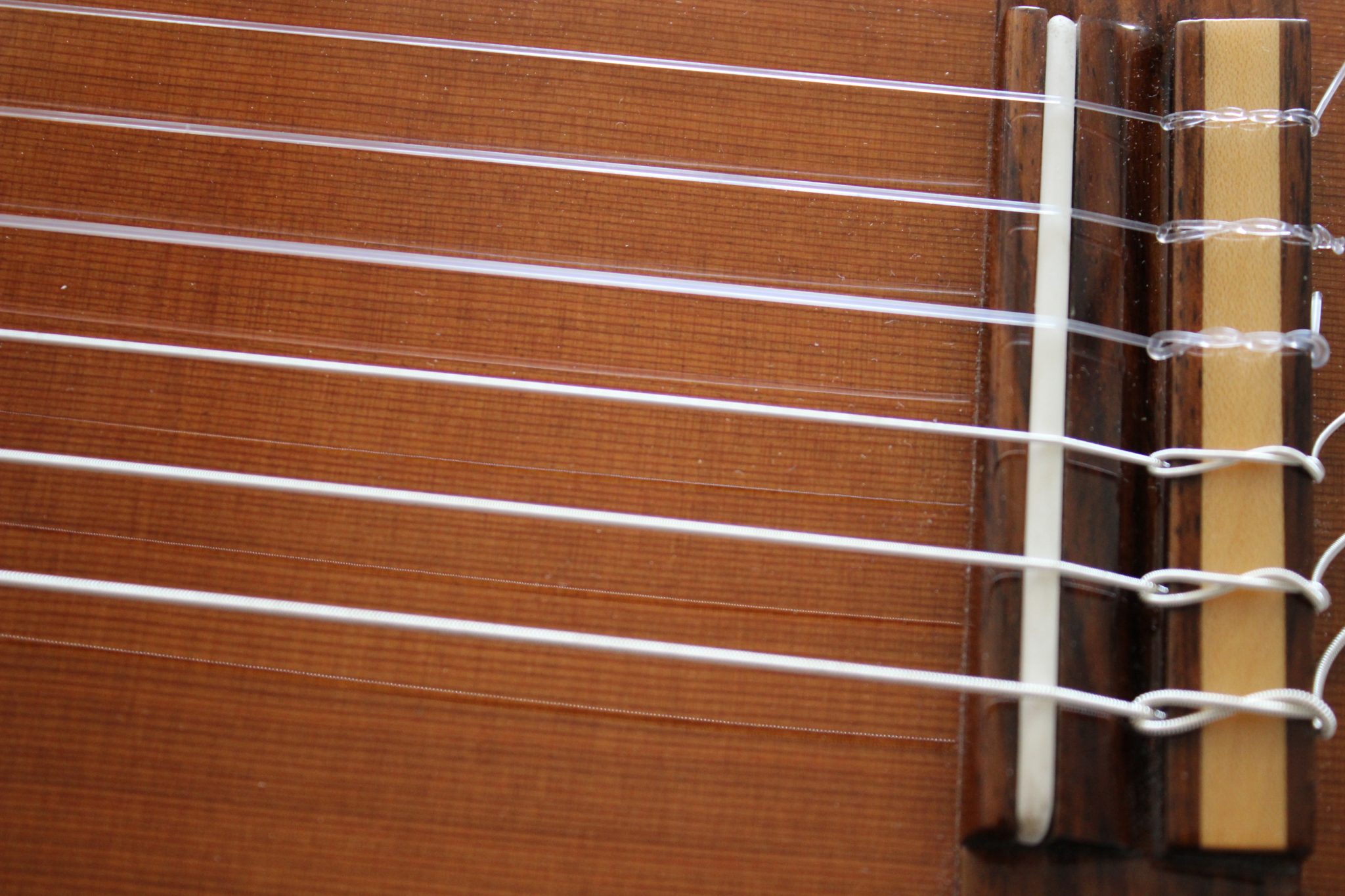 Cambiar cuerdas de tu guitarra www.clasesparticularesdeguitarra.com